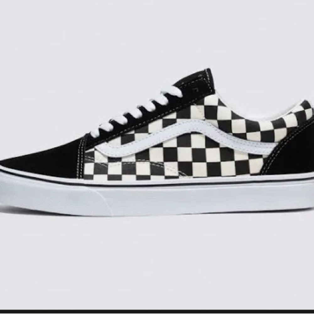 Checkered Vans Old Skoools size 9
